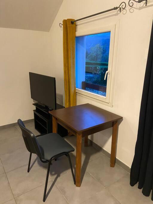 Appartement Familial A Crots المظهر الخارجي الصورة